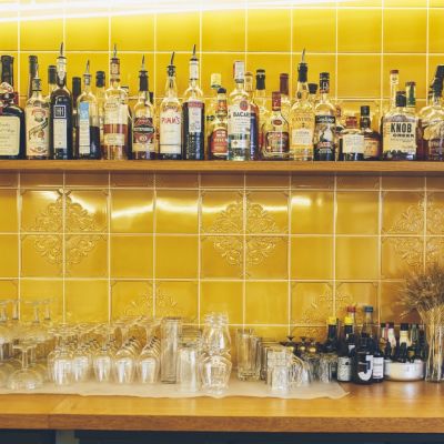 Combat cocktail bar in Paris 20th arrondissement.